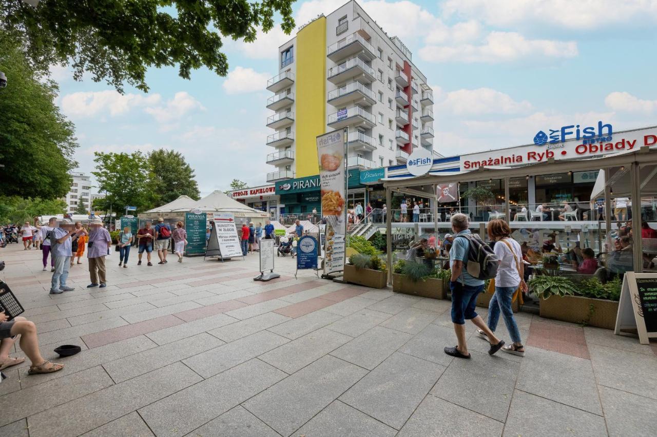 Apartamenty Przy Plazy Reymonta By Noclegi Renters Kołobrzeg Extérieur photo